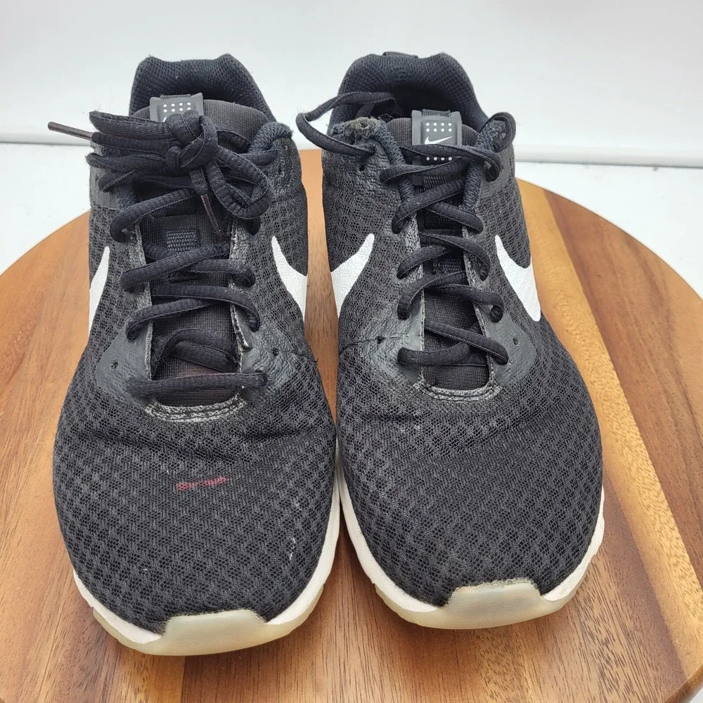 Nike‎ Air Max Motion Running Shoes Mens Size 8.5 Black White 833260-010 Shoes